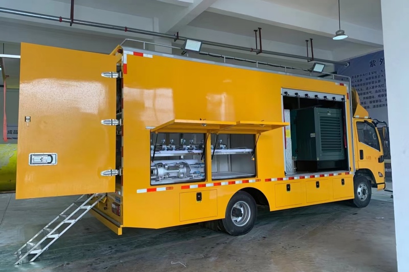 紫外光固化修复车